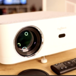 Projetor Thundeal Td92 Pro Full Hd Nativo 1080p 6500 Lumens Cor Branco